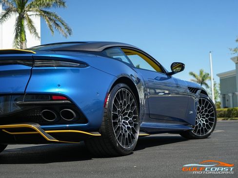 Used 2023 Aston Martin DBS Coupe RWD image 69