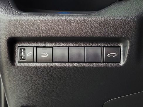 Used 2020 Toyota RAV4 XSE AWD/4WD image 24