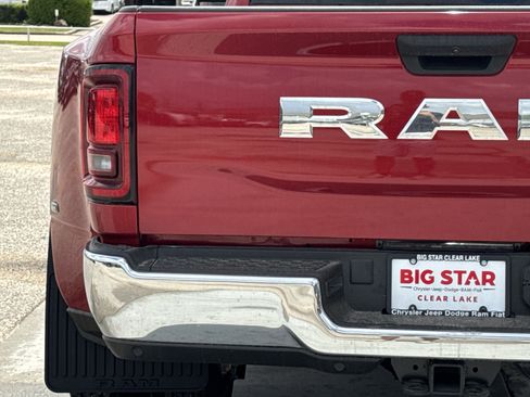 New 2026 RAM 3500 Tradesman AWD/4WD image 11