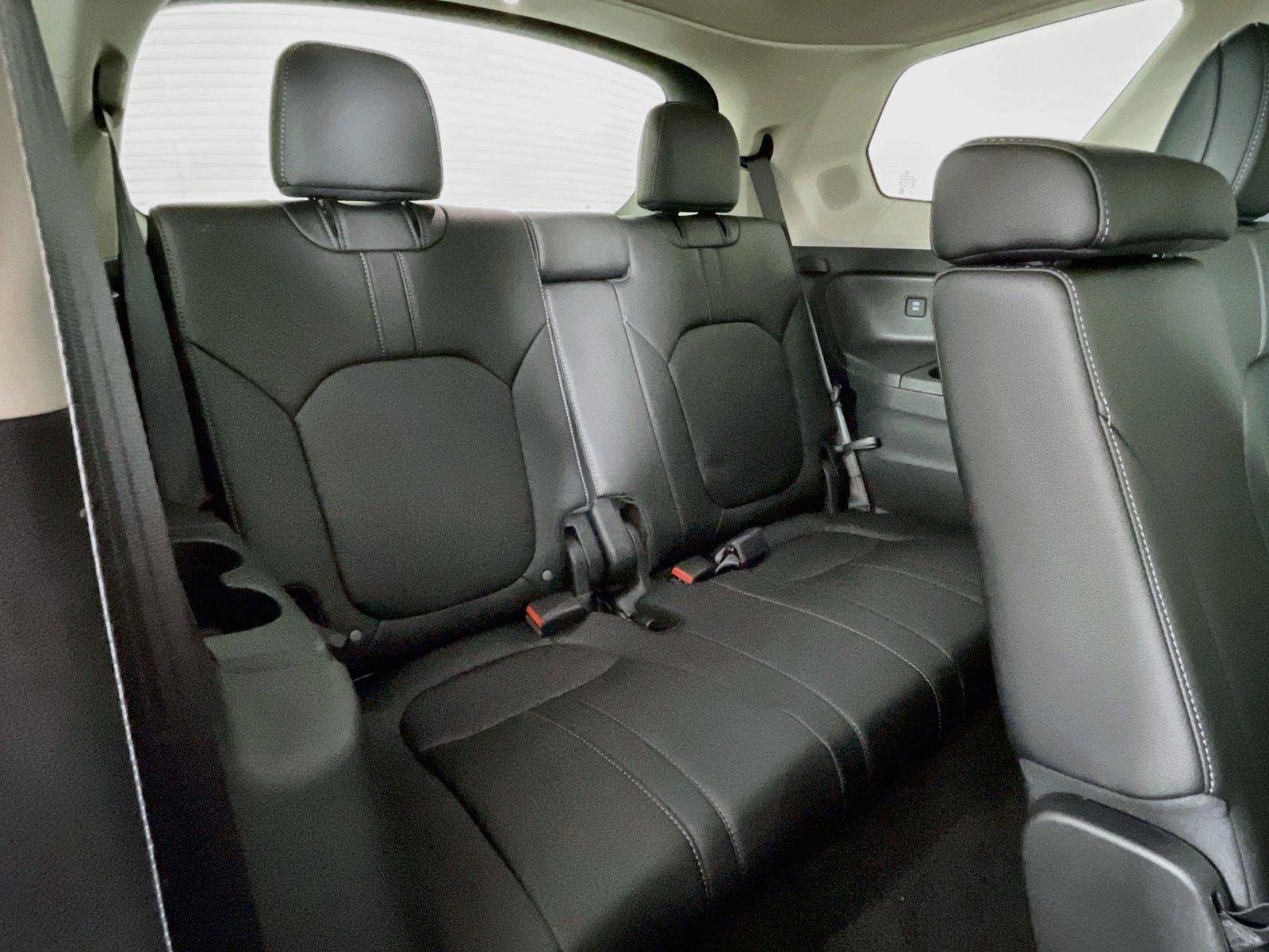 Used 2026 Honda Pilot image 32