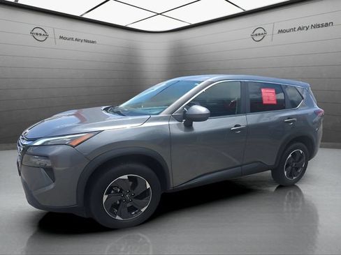 Certified 2024 Nissan Rogue SV AWD/4WD image 8
