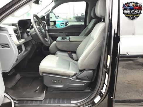 Used 2025 Ford F350 XLT w/ 360-Degree Camera Package AWD/4WD image 11