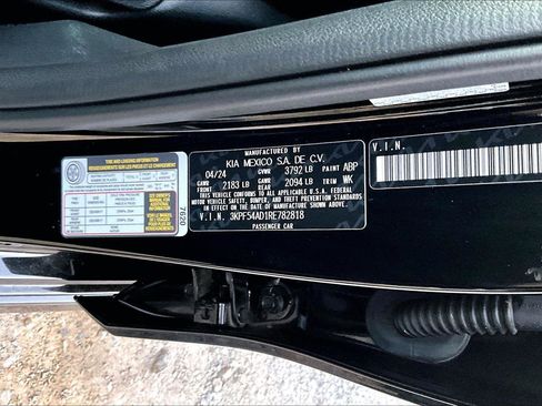 Used 2024 Kia Forte GT-Line image 30