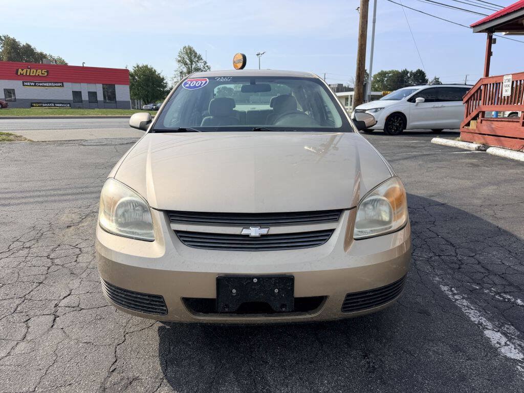 Used 2007 Chevrolet Cobalt LT FWD image 2
