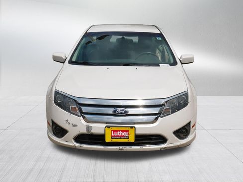 Used 2011 Ford Fusion SEL FWD image 2