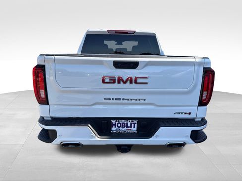 Used 2025 GMC Sierra 1500 AT4 AWD/4WD image 4