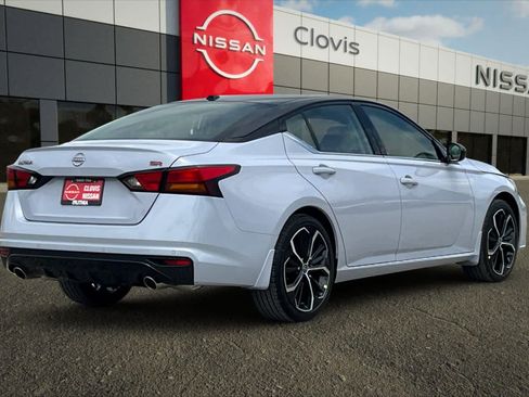 New 2026 Nissan Altima 2.5 SR FWD image 3