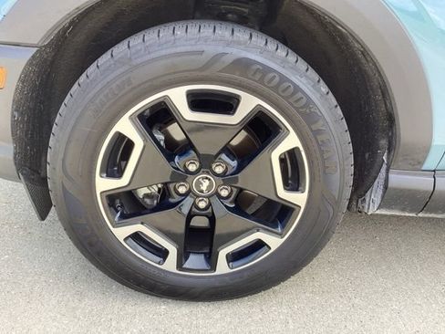 Used 2021 Ford Bronco Sport Outer Banks w/ Outer Banks Package AWD/4WD image 7