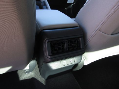 New 2025 Honda Accord SE image 11