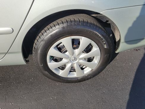 Used 2003 Toyota Corolla CE image 5