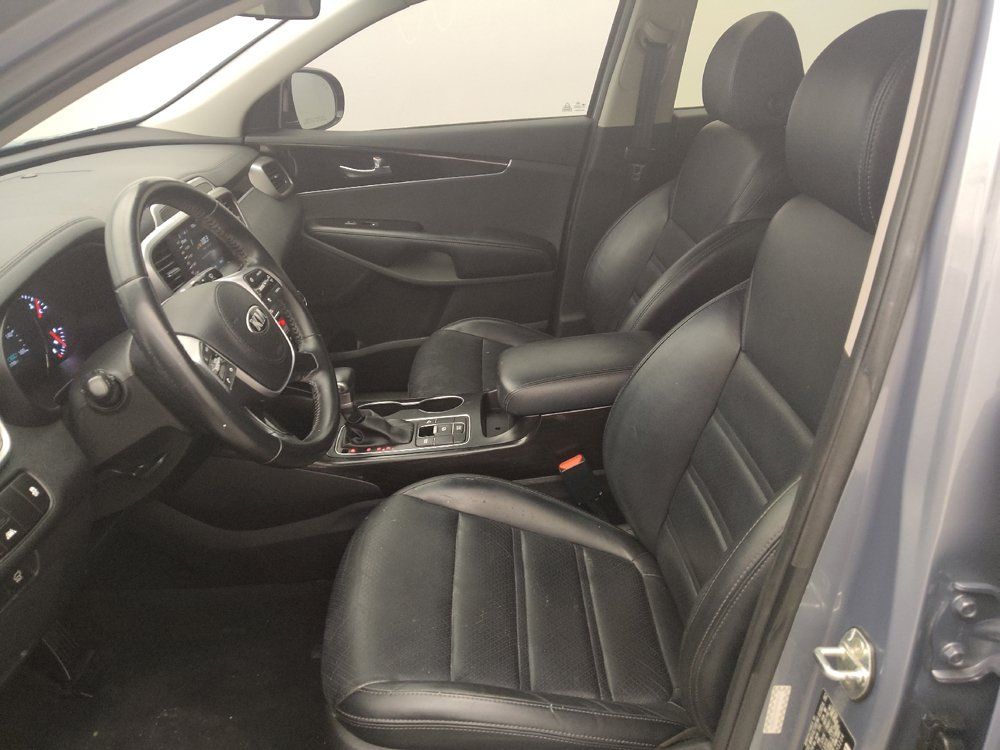 Used 2020 Kia Sorento EX FWD image 17