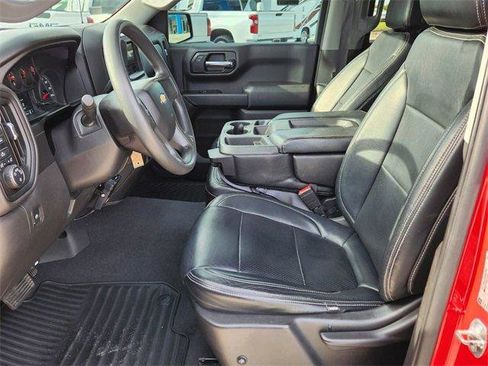 Used 2019 Chevrolet Silverado 1500 Custom w/ Custom Convenience Package image 9