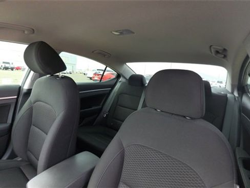 Used 2019 Hyundai Elantra SEL w/ Cargo Package image 14