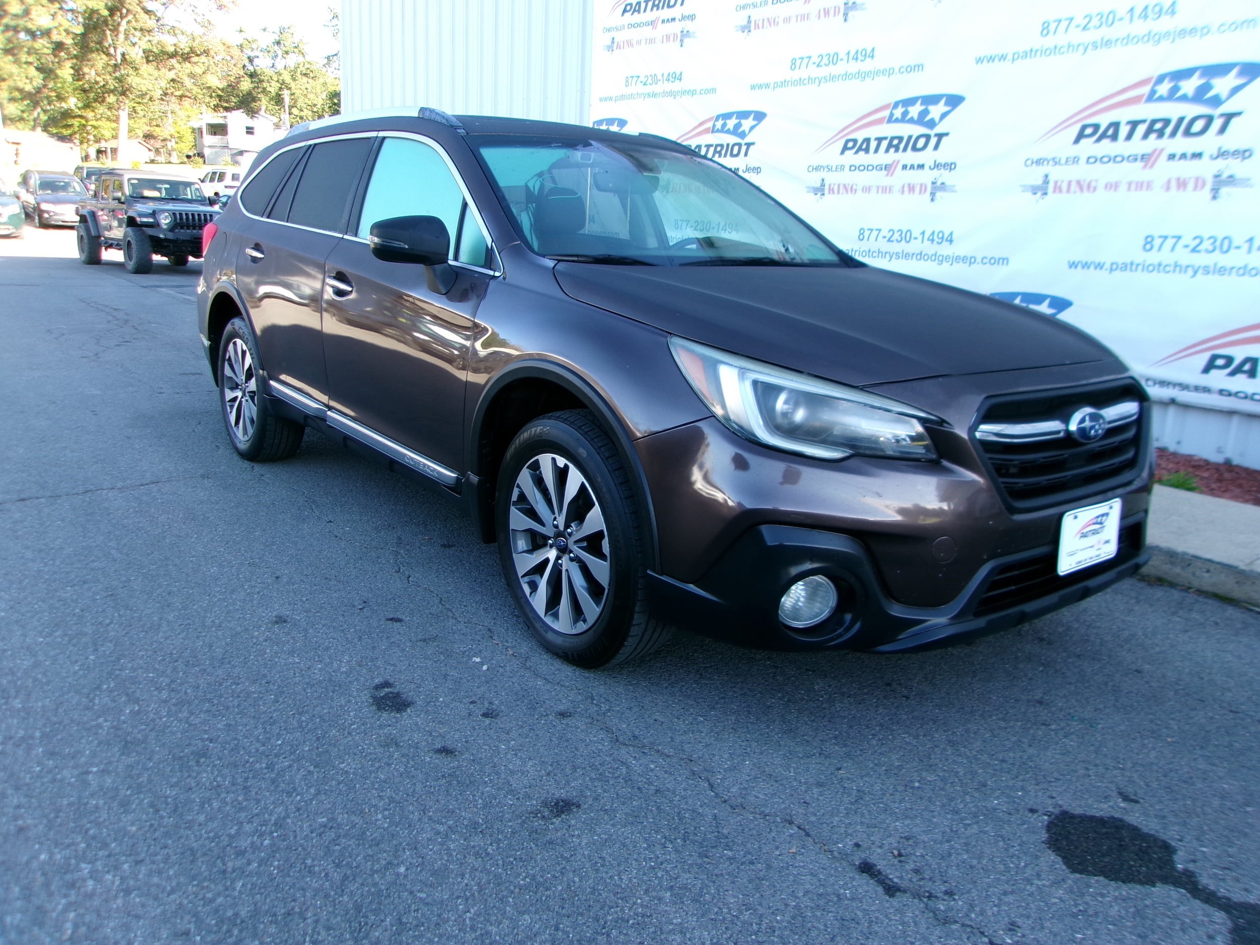 Used 2019 Subaru Outback 3.6R Touring w/ Protection Package #1 AWD/4WD image 4