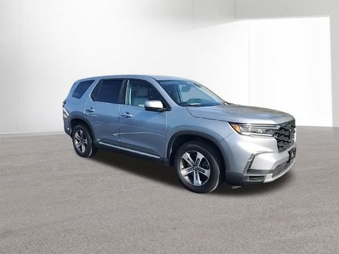 Used 2023 Honda Pilot EX-L image 2