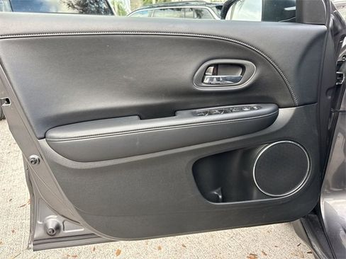 Used 2016 Honda HR-V EX-L image 13