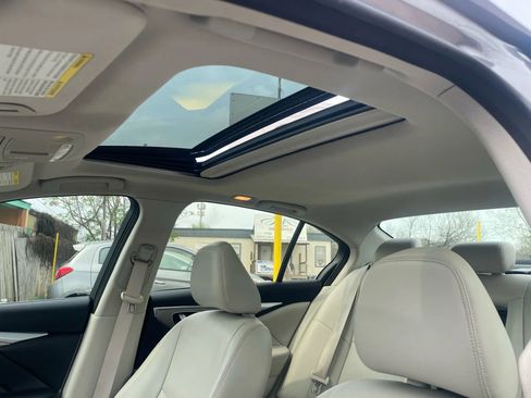 Used 2015 INFINITI Q50 Premium w/ Navigation Package image 13