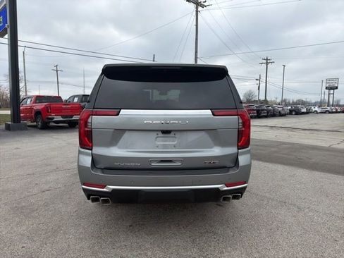 New 2026 GMC Yukon XL Denali w/ Denali Reserve Package AWD/4WD image 7