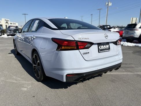 Used 2024 Nissan Altima 2.5 SR image 5