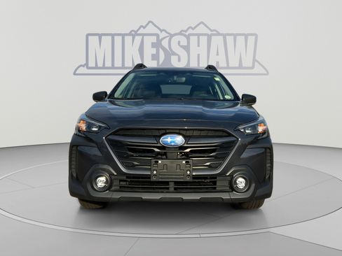 Used 2024 Subaru Outback AWD/4WD image 8