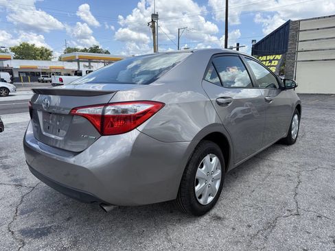 Used 2014 Toyota Corolla LE FWD image 7