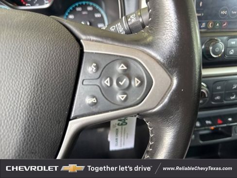 Used 2021 Chevrolet Colorado Z71 w/ Z71 Midnight Edition image 17