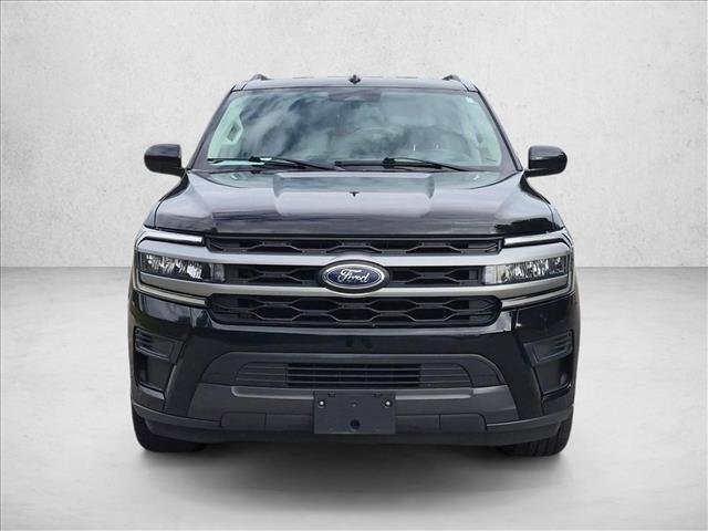 Used 2024 Ford Expedition XLT RWD image 2