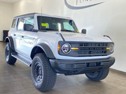 New 2026 Ford Bronco Big Bend AWD/4WD image 2