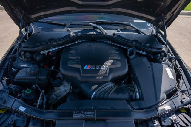 Used 2011 BMW M3 Coupe w/ Competition Pkg RWD image 25