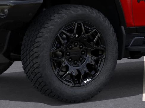 New 2026 GMC Hummer EV SUV w/ LPO, Dark Essentials Package AWD/4WD image 9