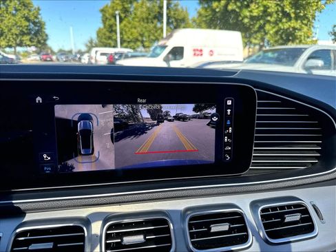 Used 2024 Mercedes-Benz GLE 350 4MATIC w/ 3rd Row Seat Package image 16