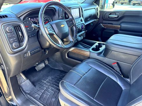 Used 2023 Chevrolet Silverado 2500 High Country w/ Z71 Off-Road Package image 11