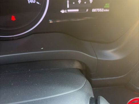 Used 2019 Honda HR-V EX image 10