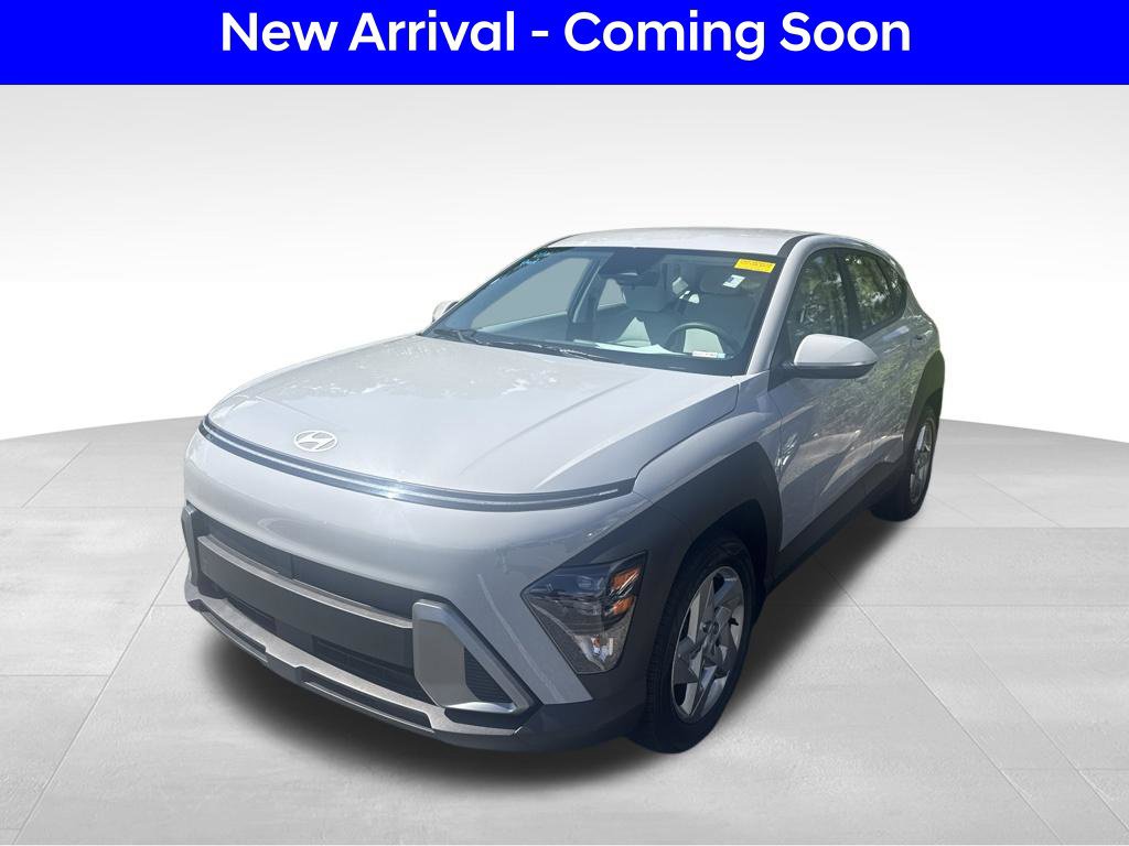 Used 2026 Hyundai Kona SE FWD image 2