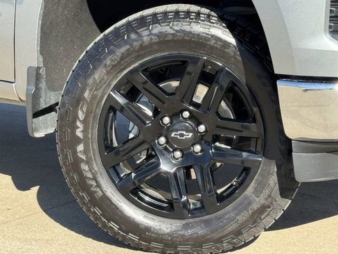 Used 2025 Chevrolet Silverado 1500 W/T w/ WT Safety Package image 21