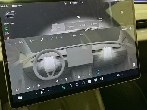 Used 2025 Tesla Model 3 Long Range image 23