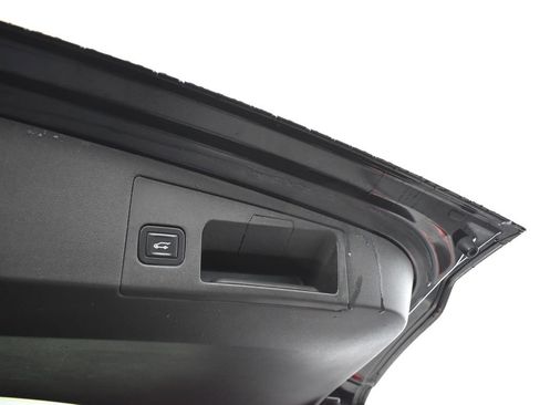 Used 2017 Cadillac XT5 Luxury image 25