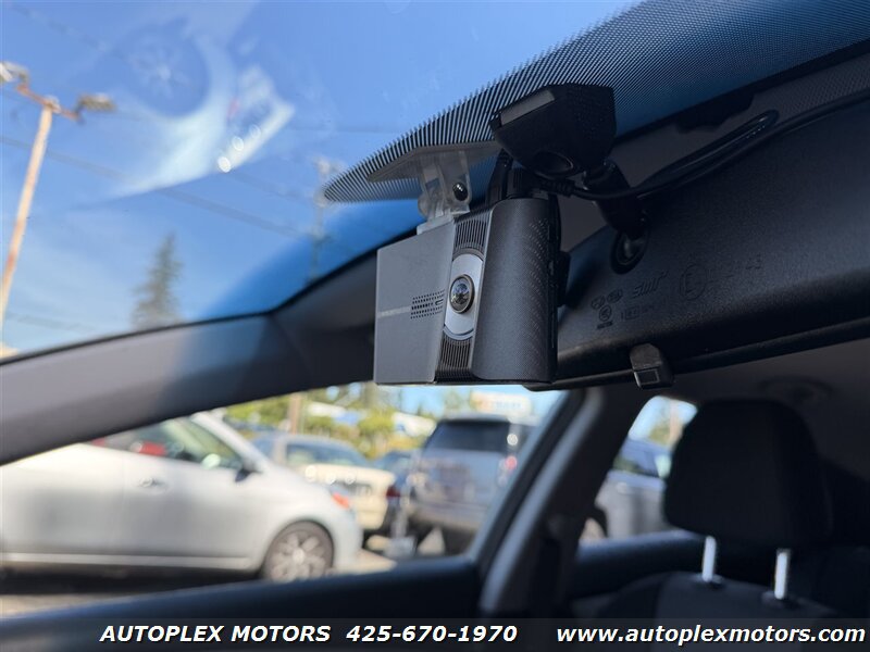 Used 2016 Hyundai Elantra GT FWD image 12