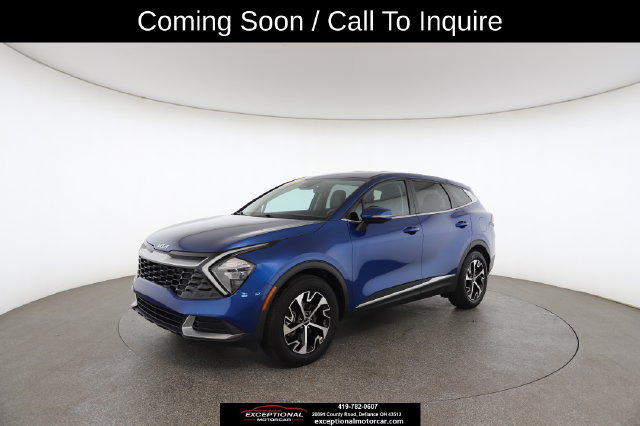 Used 2023 Kia Sportage EX FWD image 2
