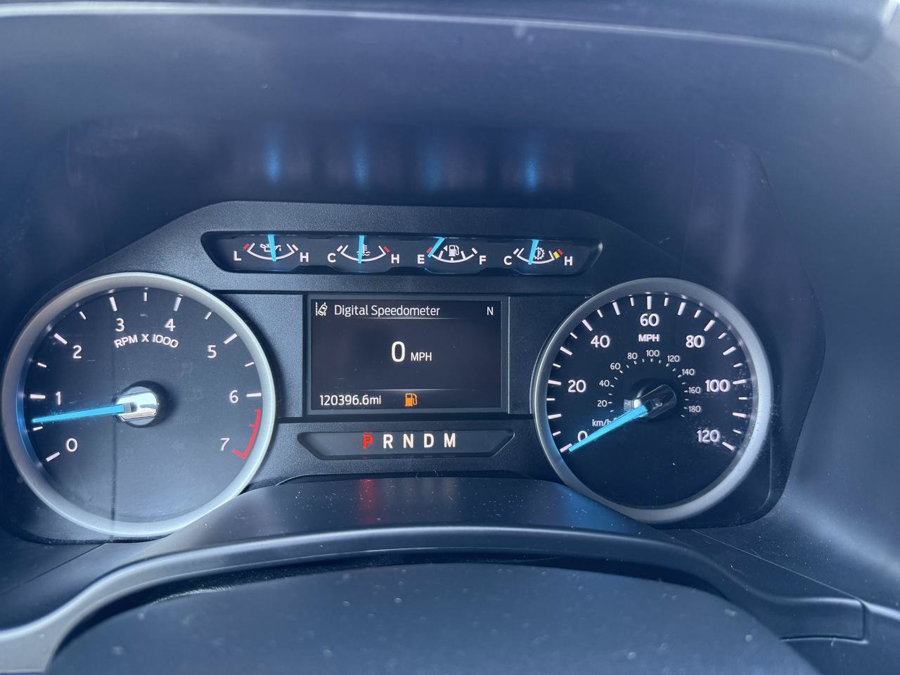 Used 2020 Ford Expedition XLT w/ Equipment Group 201A RWD image 28