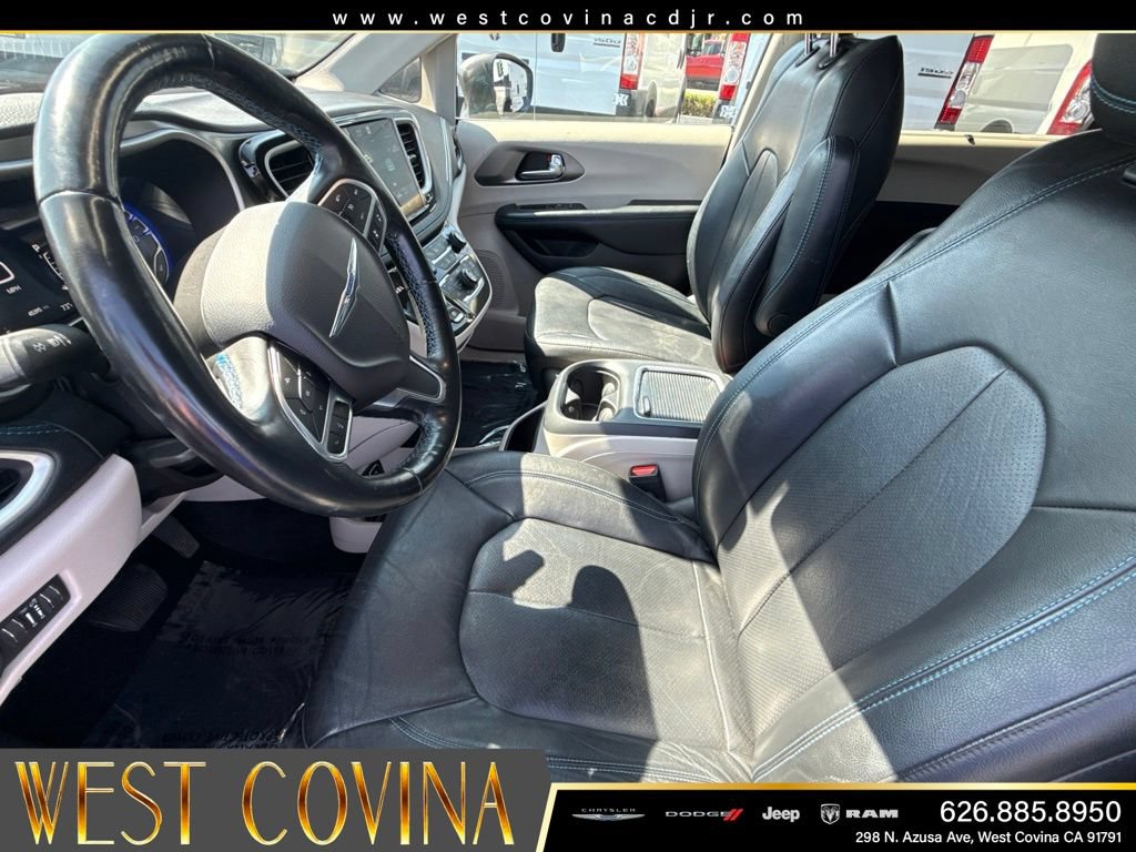 Used 2021 Chrysler Pacifica Touring-L w/ Premium & Safety Sphere Group AWD/4WD image 14