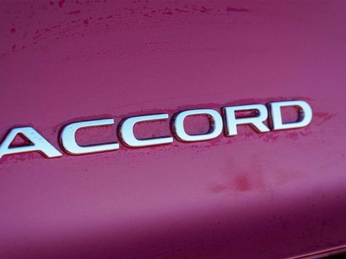 Used 2025 Honda Accord LX image 7