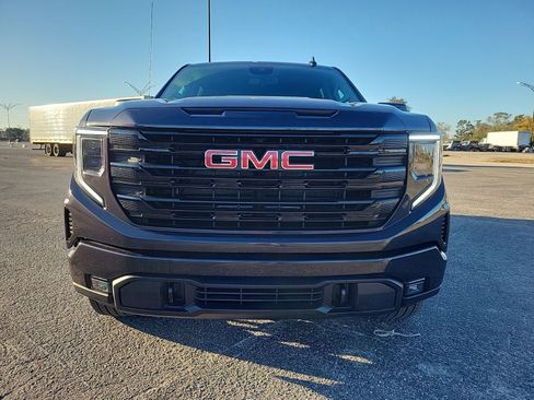New 2026 GMC Sierra 1500 Elevation image 3