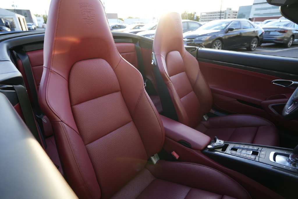 Used 2014 Porsche 911 Turbo S AWD/4WD image 77
