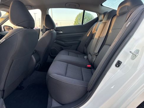 Used 2022 Nissan Altima 2.5 S image 12