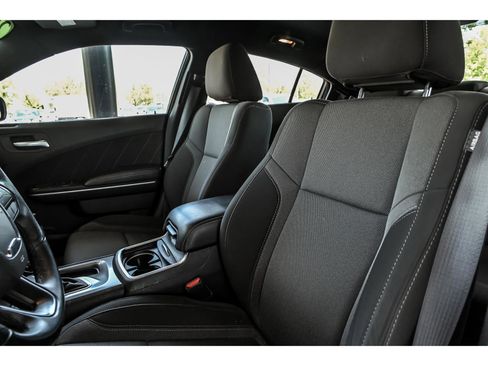 Used 2022 Dodge Charger SXT AWD/4WD image 11