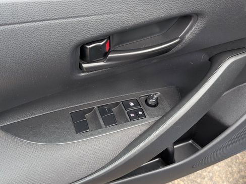 Used 2023 Toyota Corolla LE image 15