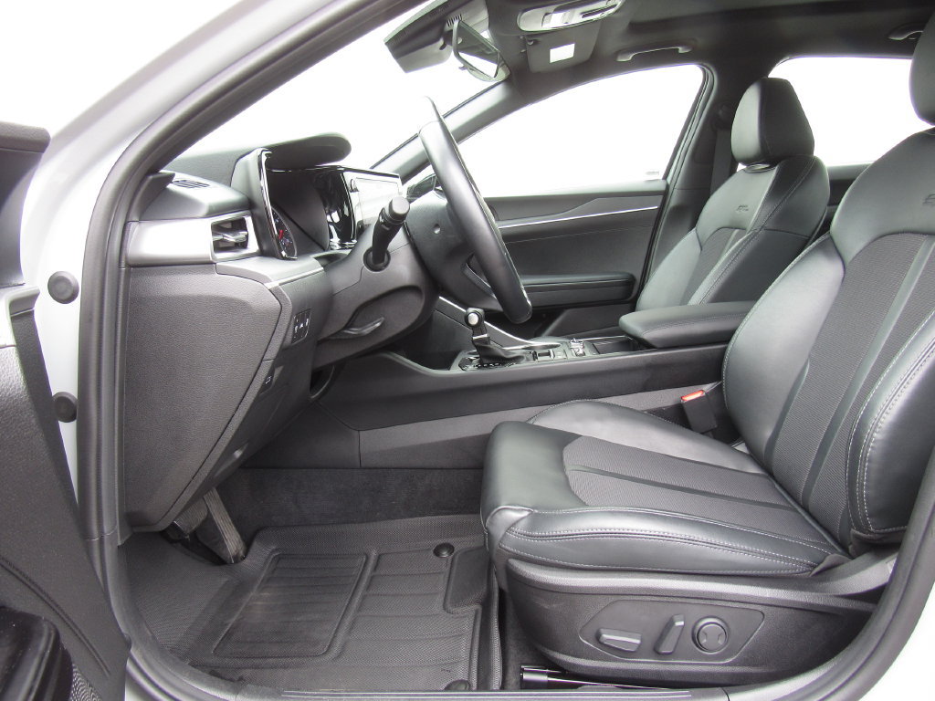 Certified 2024 Kia K5 GT-Line FWD image 10