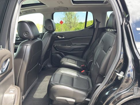 Used 2021 GMC Acadia SLT w/ Premium Package AWD/4WD image 37