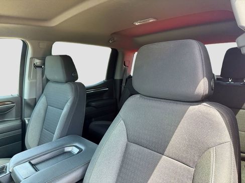 Used 2024 GMC Sierra 1500 Elevation image 12